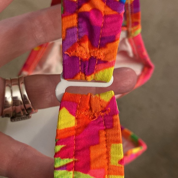 ***VINTAGE*** NWT ELECTRIC BEACH BY JANTZEN BIKINI TOP WITH REMOVABLE NECK STRAP - Picture 9 of 12